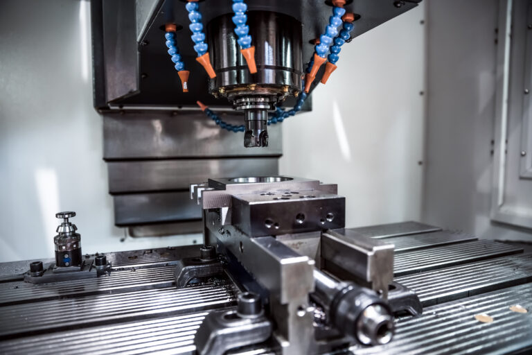 Fräsen bei EDM Technik